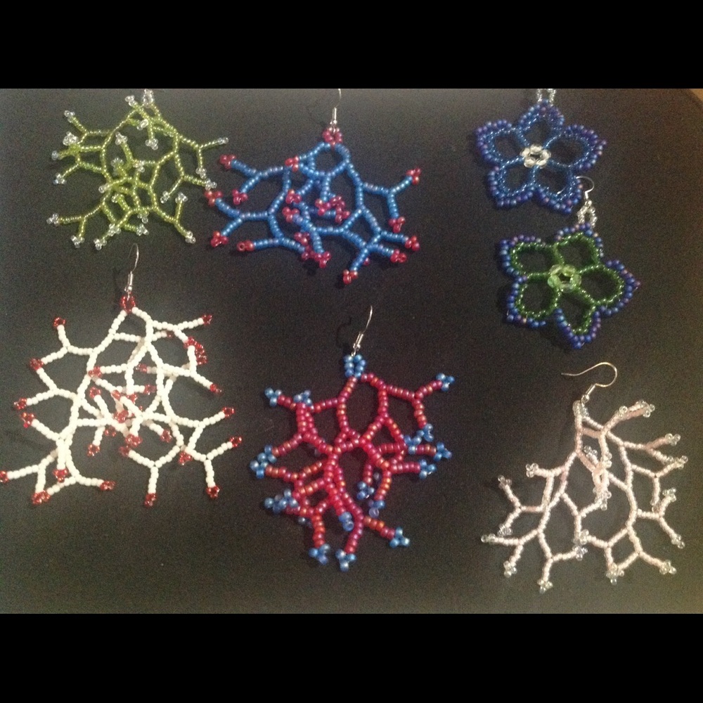 Coral or Flower🌺Style earrings.Made in Hawaii.🐟